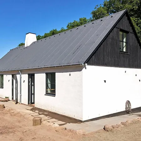 8 Person Holiday In