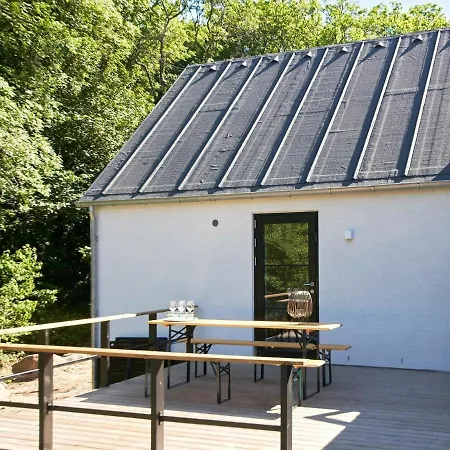 8 Person Holiday In